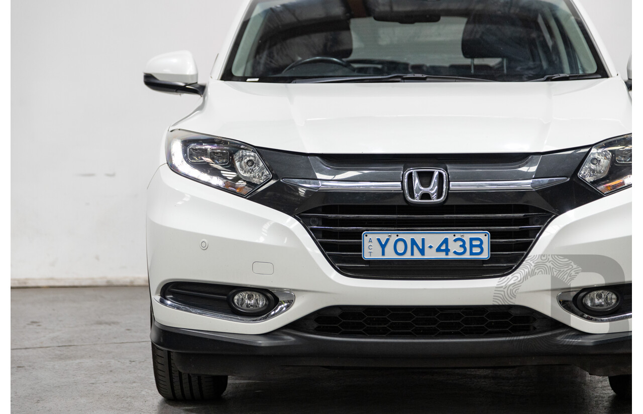 06/2016 Honda HR-V Vti-L 4d Wagon Pearl Orchid White 1.8L