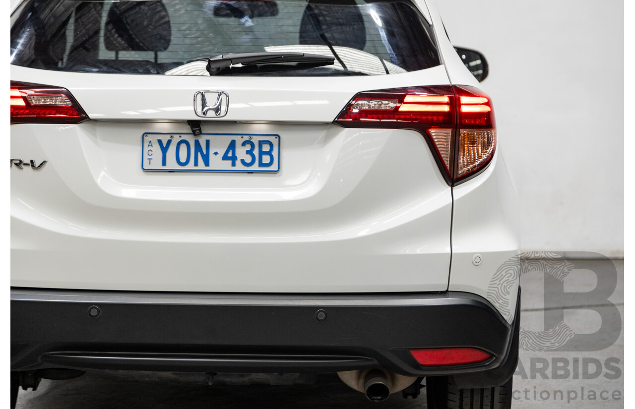 06/2016 Honda HR-V Vti-L 4d Wagon Pearl Orchid White 1.8L