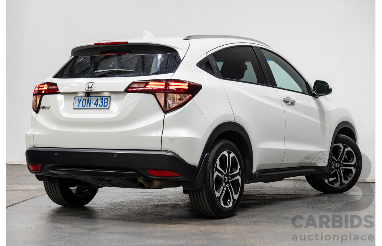 06/2016 Honda HR-V Vti-L 4d Wagon Pearl Orchid White 1.8L