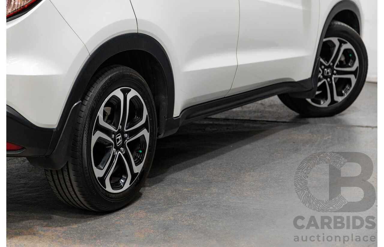 06/2016 Honda HR-V Vti-L 4d Wagon Pearl Orchid White 1.8L