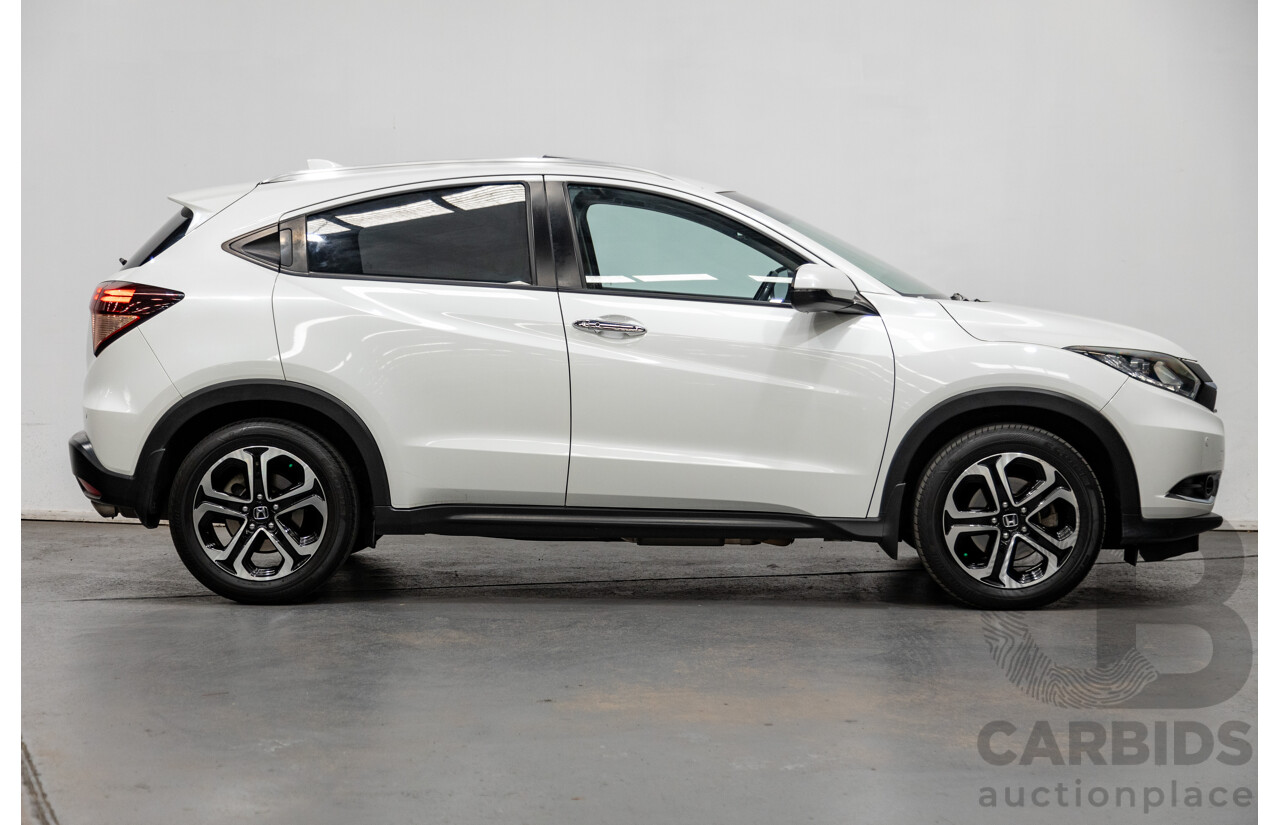 06/2016 Honda HR-V Vti-L 4d Wagon Pearl Orchid White 1.8L