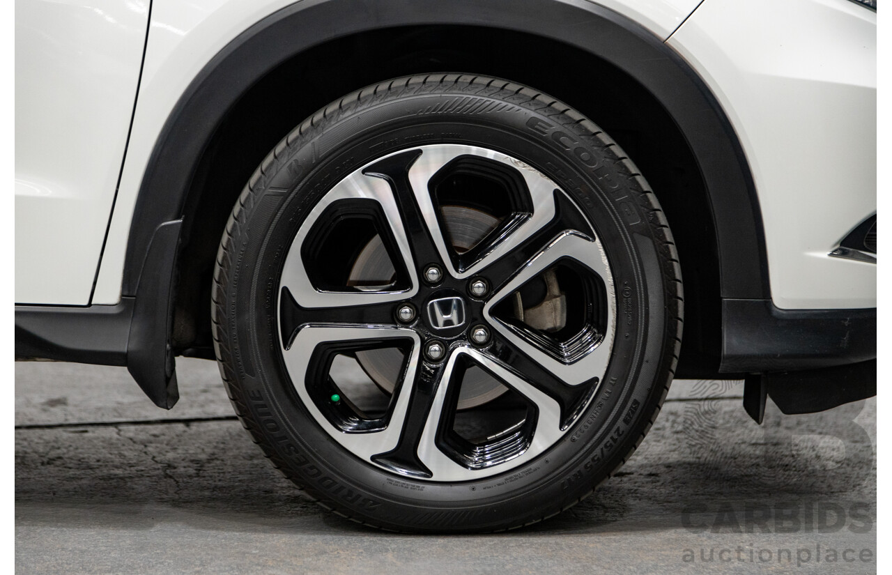 06/2016 Honda HR-V Vti-L 4d Wagon Pearl Orchid White 1.8L