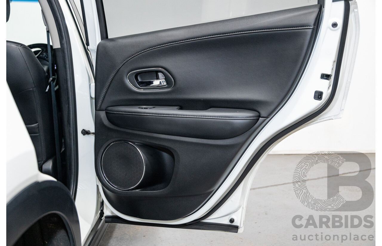 06/2016 Honda HR-V Vti-L 4d Wagon Pearl Orchid White 1.8L