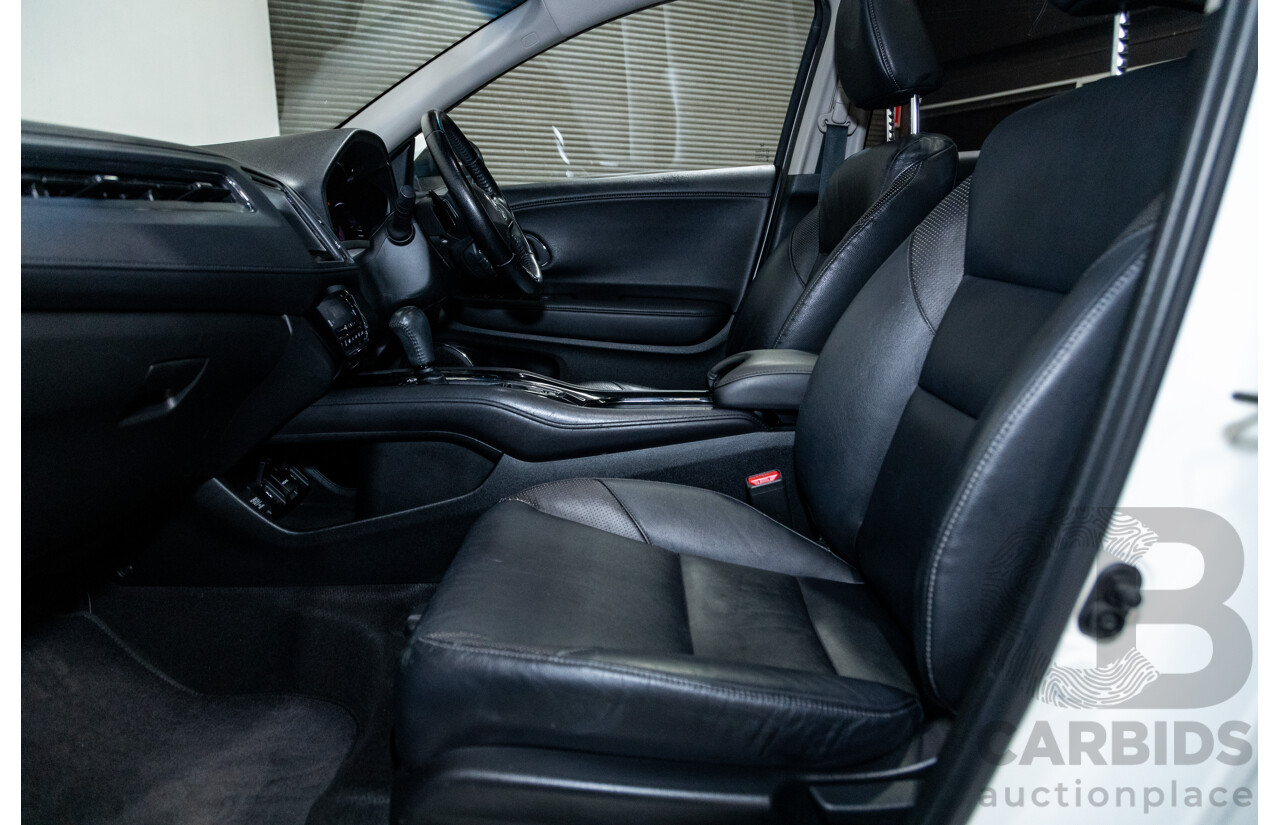 06/2016 Honda HR-V Vti-L 4d Wagon Pearl Orchid White 1.8L