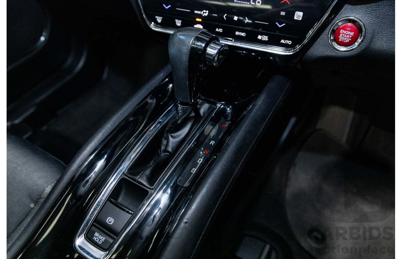 06/2016 Honda HR-V Vti-L 4d Wagon Pearl Orchid White 1.8L