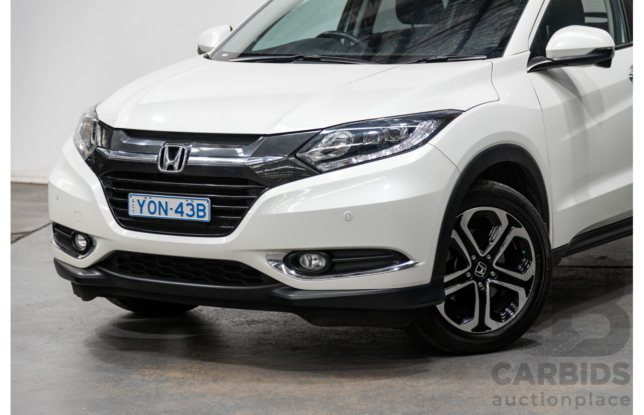 06/2016 Honda HR-V Vti-L 4d Wagon Pearl Orchid White 1.8L