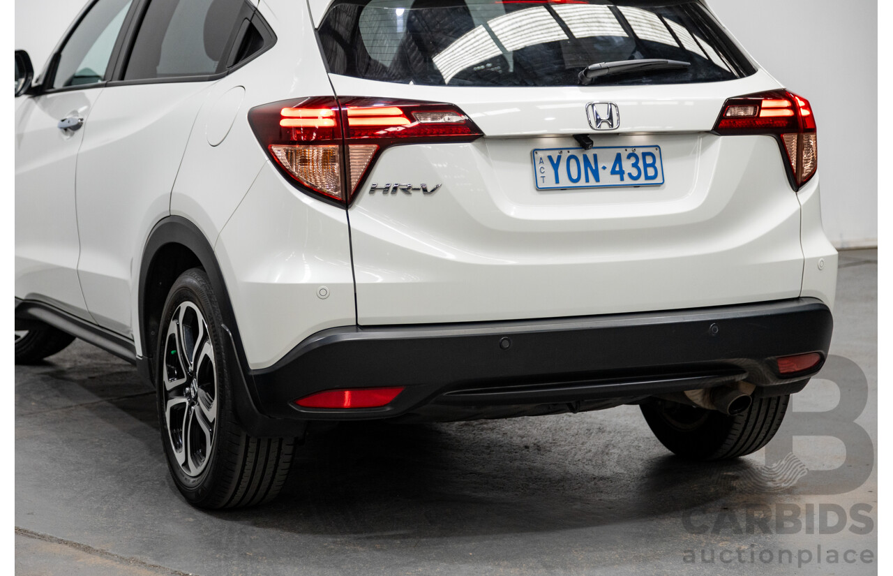 06/2016 Honda HR-V Vti-L 4d Wagon Pearl Orchid White 1.8L