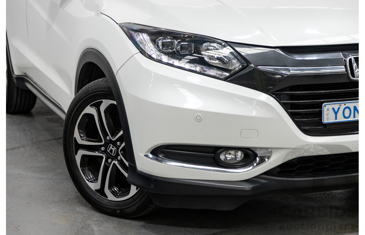 06/2016 Honda HR-V Vti-L 4d Wagon Pearl Orchid White 1.8L