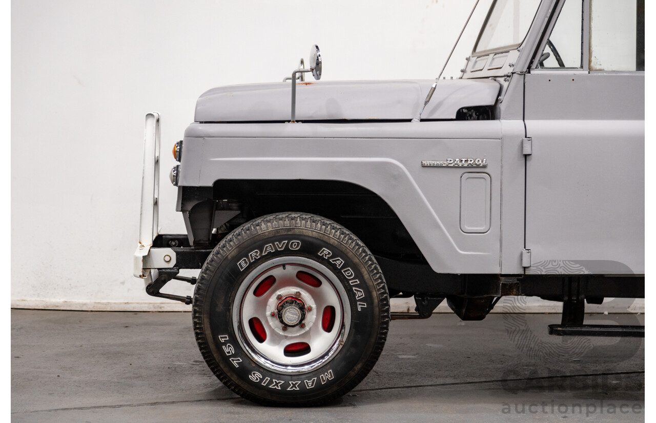 10/1976 Nissan Patrol G60 SWB (4x4) 2d Softtop Primer 4.0L