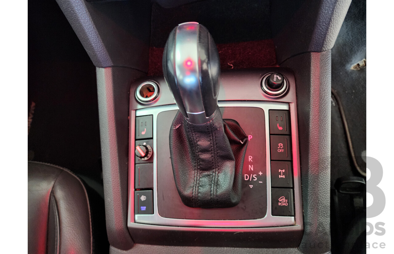 7/2014 Volkswagen Amarok Tdi420 Highline (4x4) 2H MY14 Dual Cab Utility Black 2.0L