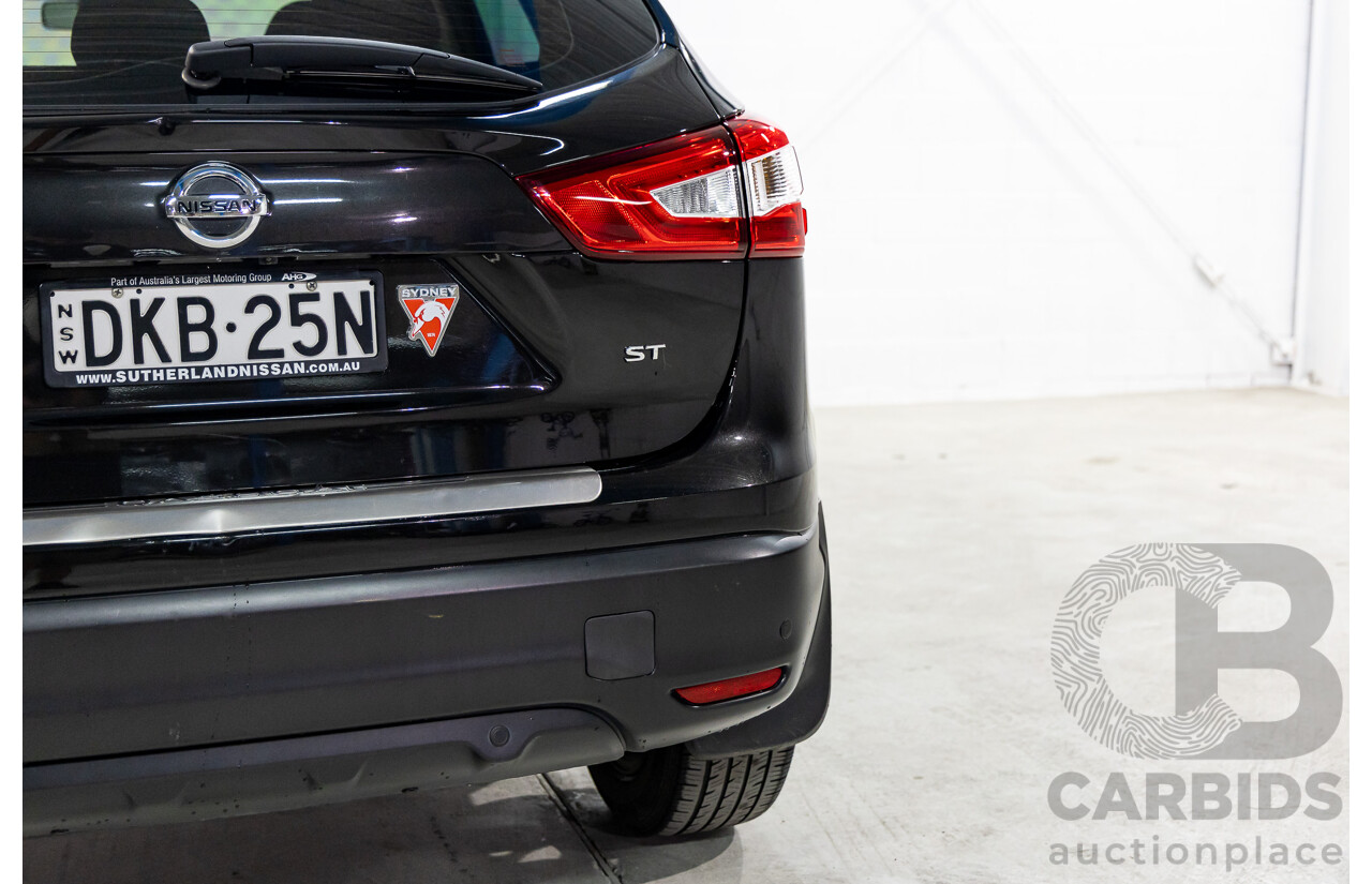 10/2016 Nissan Qashqai ST (FWD) J11 4d Wagon Pearl Black Metallic 2.0L