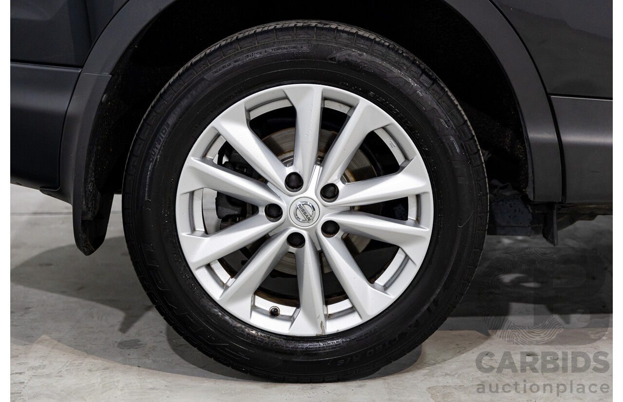 10/2016 Nissan Qashqai ST (FWD) J11 4d Wagon Pearl Black Metallic 2.0L