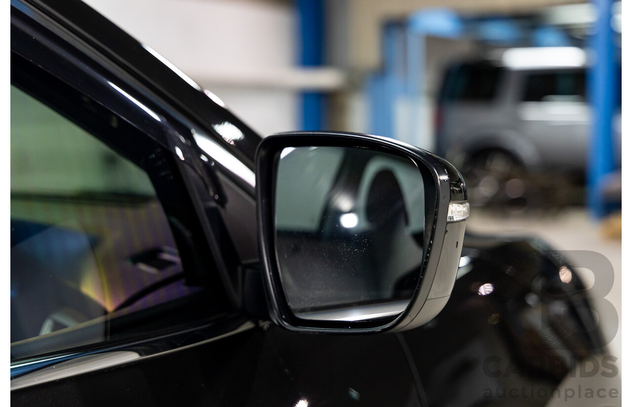 10/2016 Nissan Qashqai ST (FWD) J11 4d Wagon Pearl Black Metallic 2.0L