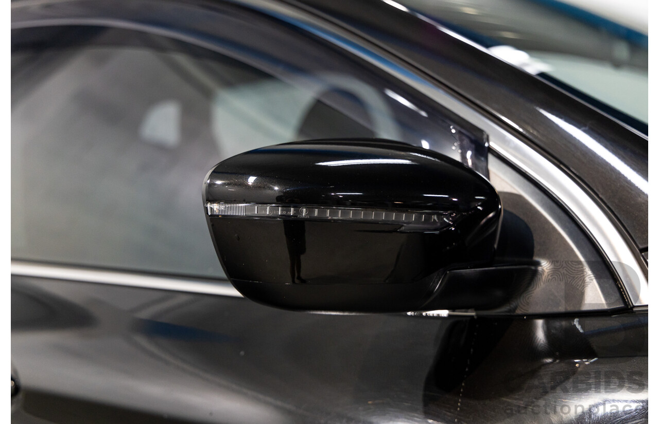 10/2016 Nissan Qashqai ST (FWD) J11 4d Wagon Pearl Black Metallic 2.0L