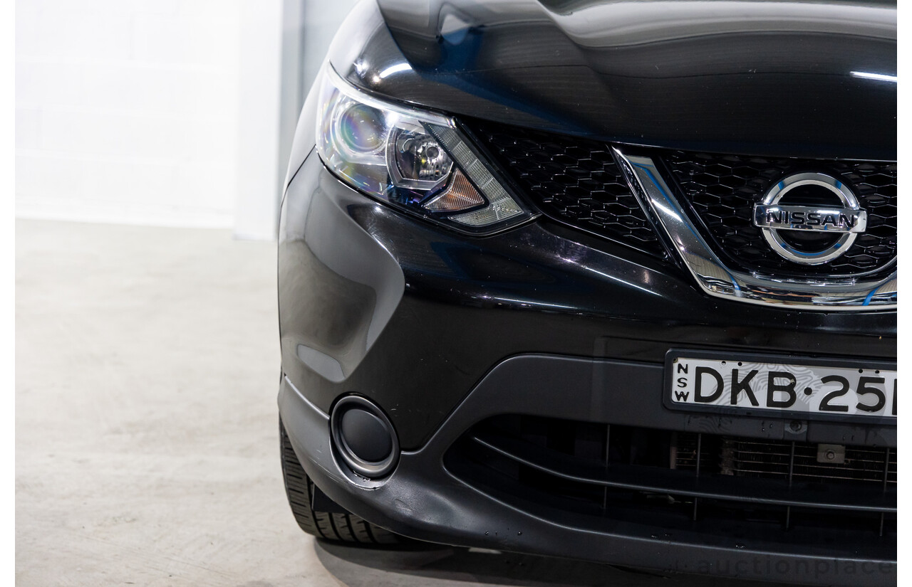 10/2016 Nissan Qashqai ST (FWD) J11 4d Wagon Pearl Black Metallic 2.0L