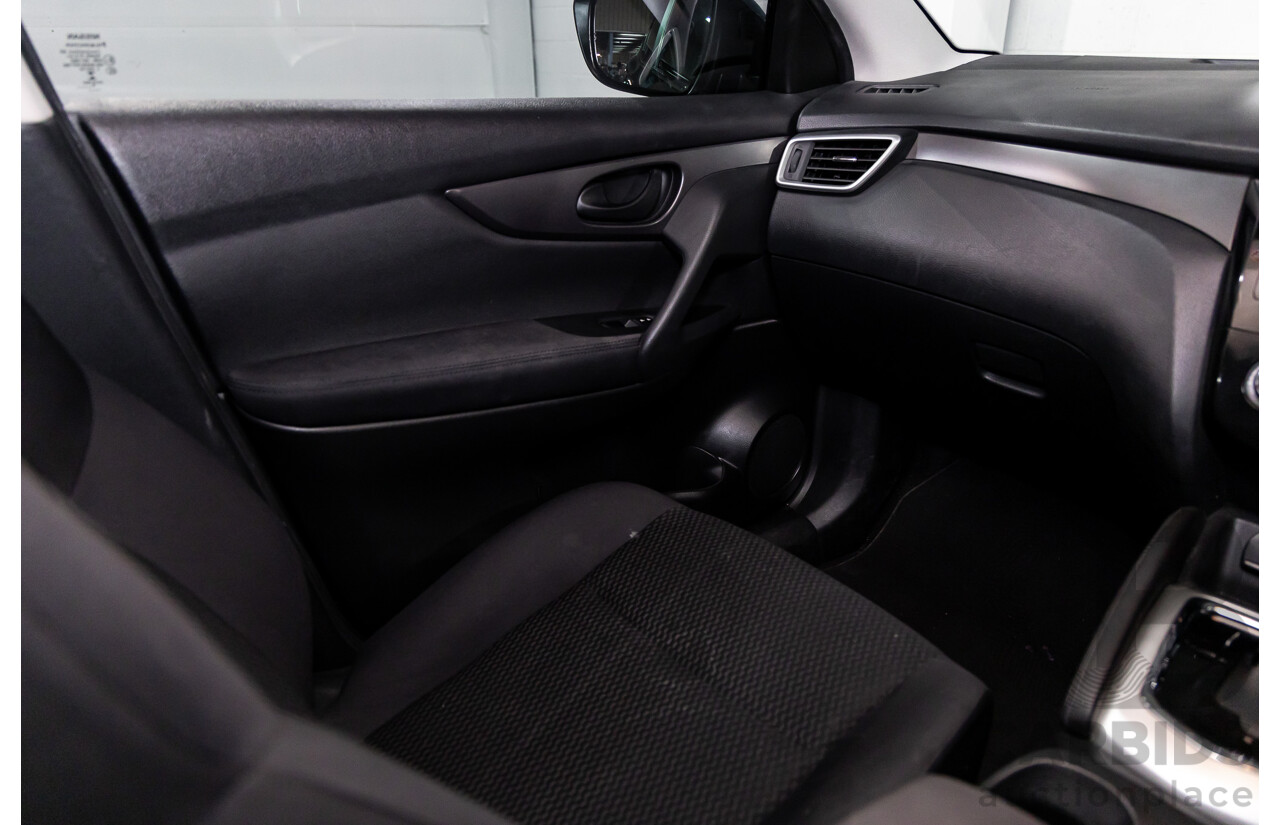 10/2016 Nissan Qashqai ST (FWD) J11 4d Wagon Pearl Black Metallic 2.0L
