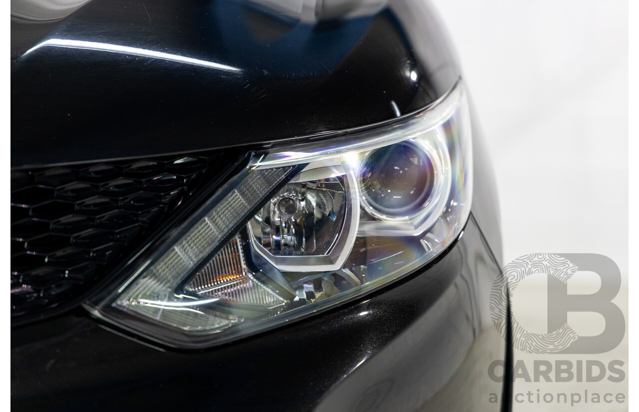 10/2016 Nissan Qashqai ST (FWD) J11 4d Wagon Pearl Black Metallic 2.0L