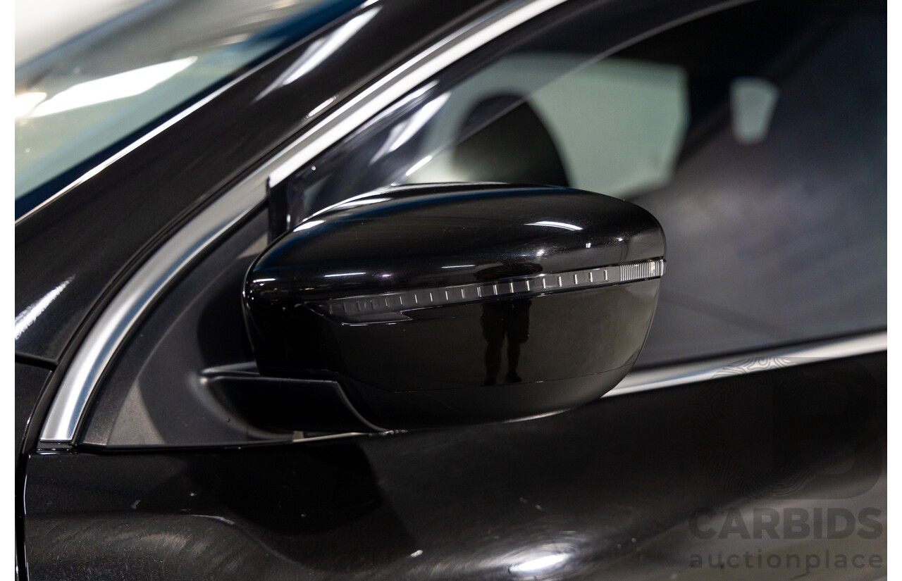 10/2016 Nissan Qashqai ST (FWD) J11 4d Wagon Pearl Black Metallic 2.0L