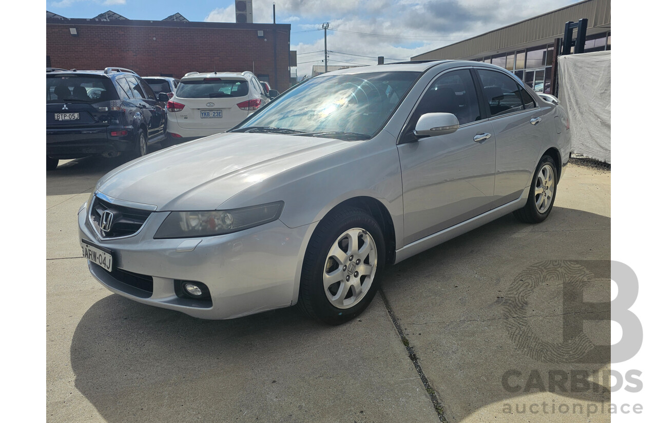 9/2004 Honda Accord EURO Luxury 4d Sedan Silver 2.4L