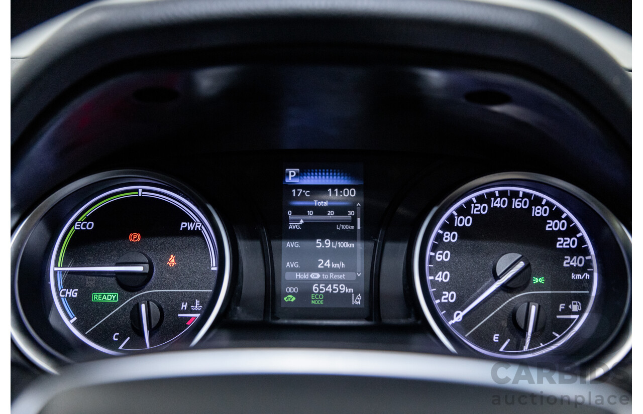 11/2019 Toyota Camry Ascent Hybrid MY20 AXVH71R 4d Sedan Silver Pearl 2.5L / 88kw Hybrid