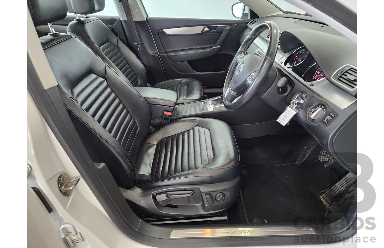 11/2012 Volkswagen Passat 125 TDI Highline 3C MY12 4d Wagon White 2.0L