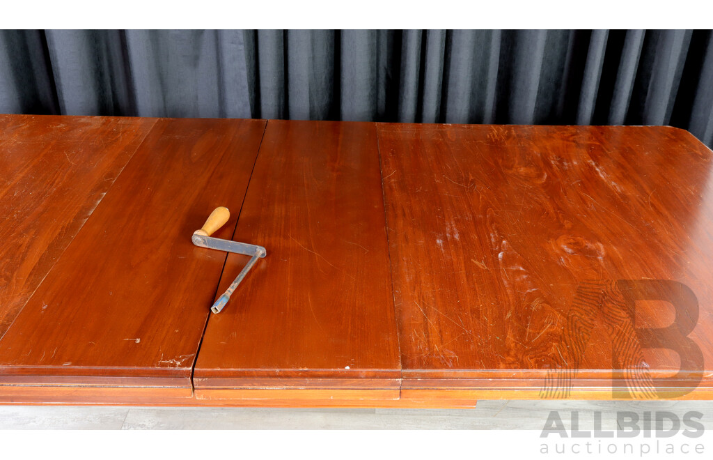 Extendable Pine Dining Table