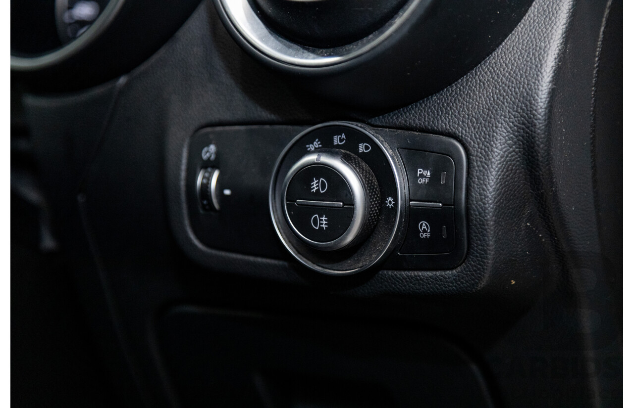 02/2020 Alfa Romeo Stelvio First Edition Q4 (AWD) 949 4D Wagon Alfa White Turbo Diesel 2.1L