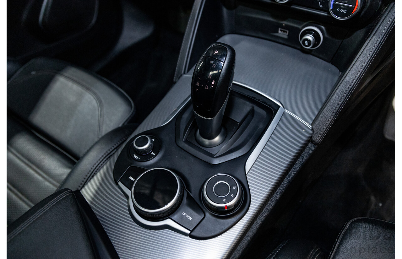 02/2020 Alfa Romeo Stelvio First Edition Q4 (AWD) 949 4D Wagon Alfa White Turbo Diesel 2.1L