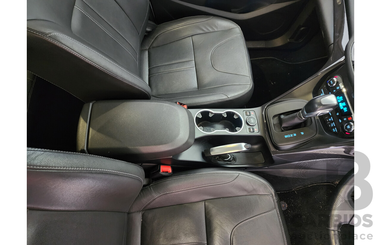 12/2013 Ford Kuga Titanium (awd) TF 4d Wagon White 2.0L