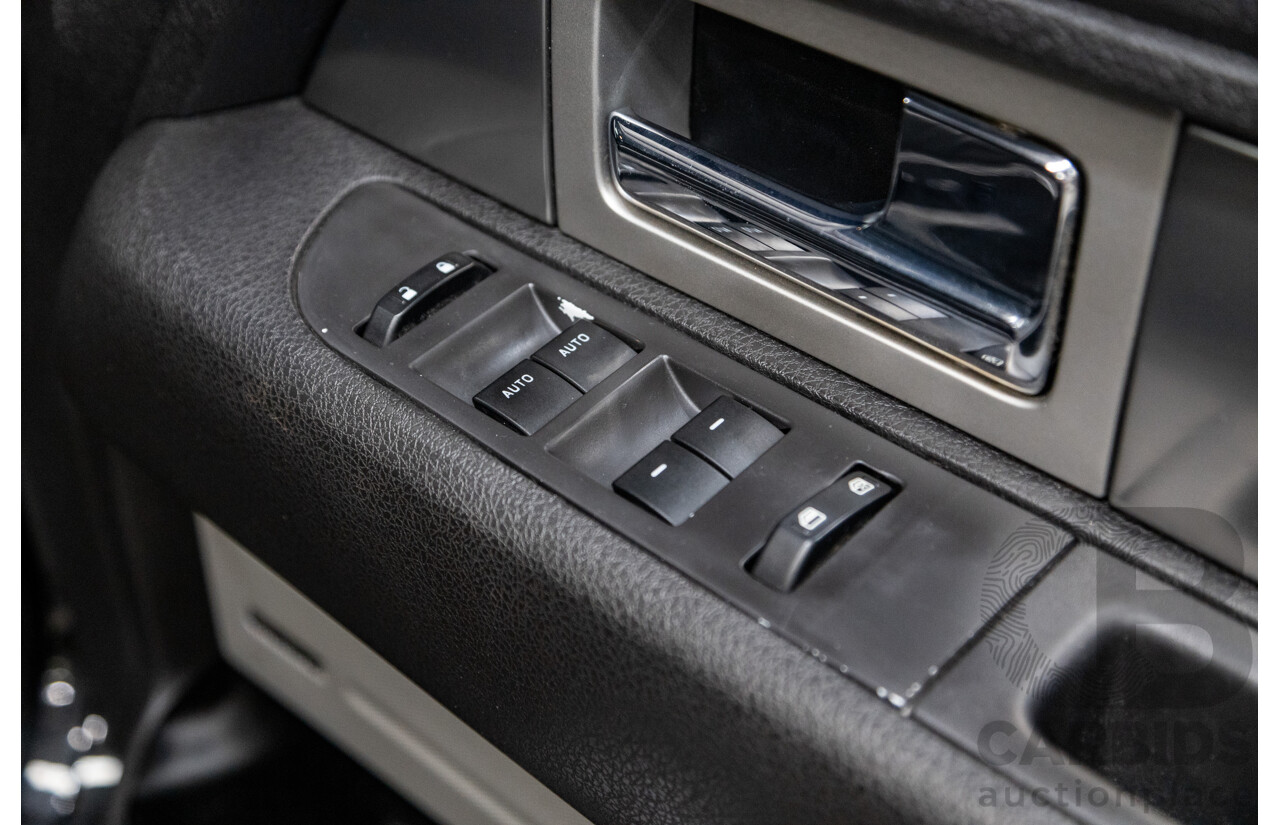 12/2012 Ford F-150 SVT Raptor (4x4) MY13 4d Super Cab Tuxedo Black Metallic V8 6.2L