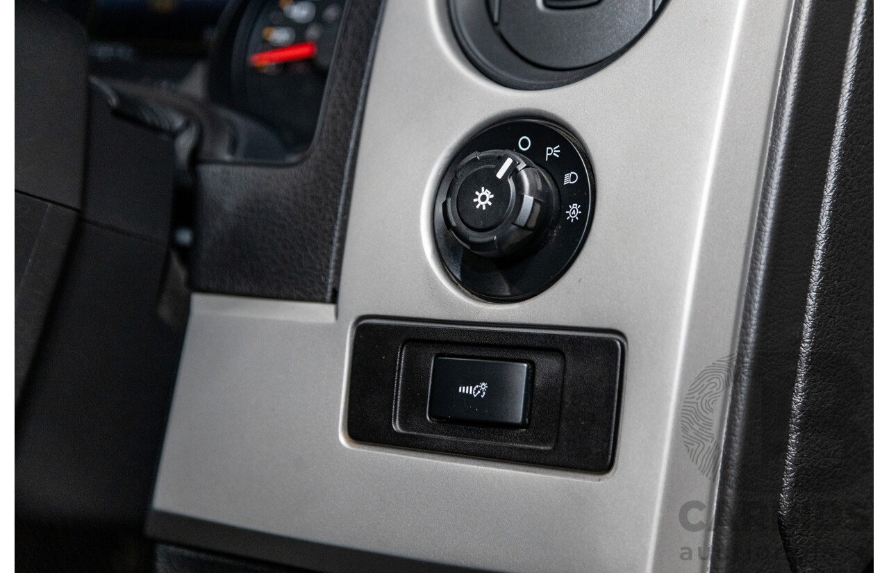 12/2012 Ford F-150 SVT Raptor (4x4) MY13 4d Super Cab Tuxedo Black Metallic V8 6.2L