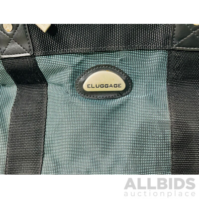 ELuggage Bag with 4 Lawn Bowls Balls