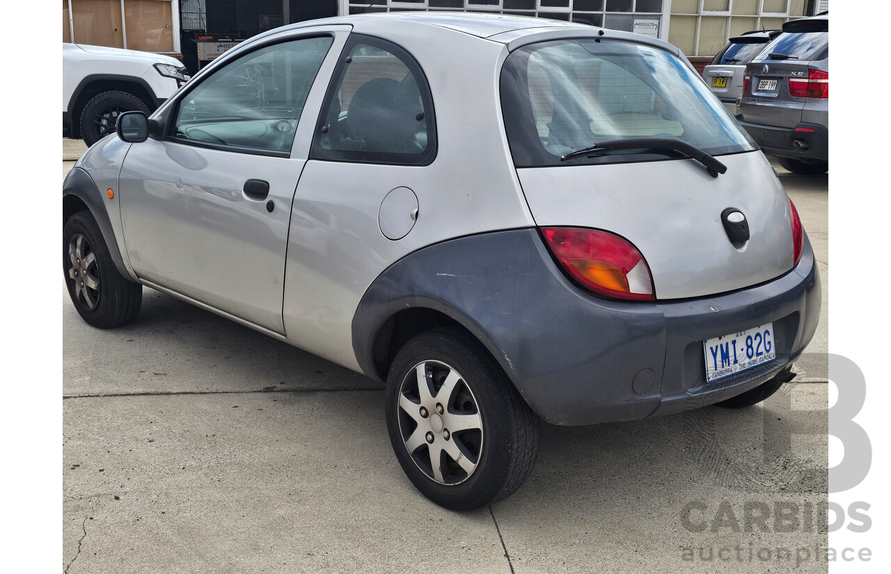 7/2001 Ford KA   3d Hatchback Silver 1.3L