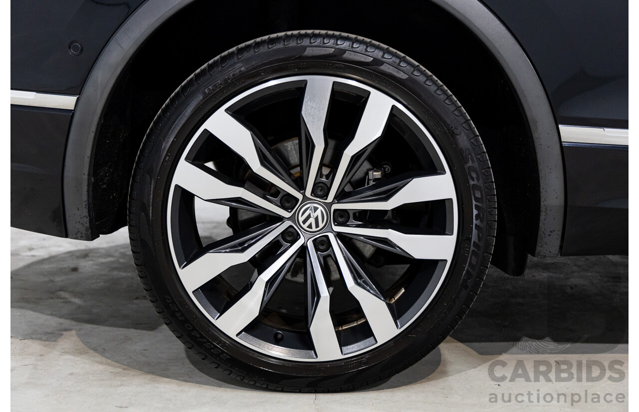 09/2018 Volkswagen Tiguan R-Line ALLSPACE 162 TSI HIGHLINE (AWD) 5NA MY18 4D Wagon Deep Black Pearl Turbo 2.0L - 7 Seater