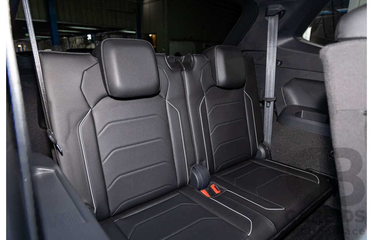 09/2018 Volkswagen Tiguan R-Line ALLSPACE 162 TSI HIGHLINE (AWD) 5NA MY18 4D Wagon Deep Black Pearl Turbo 2.0L - 7 Seater