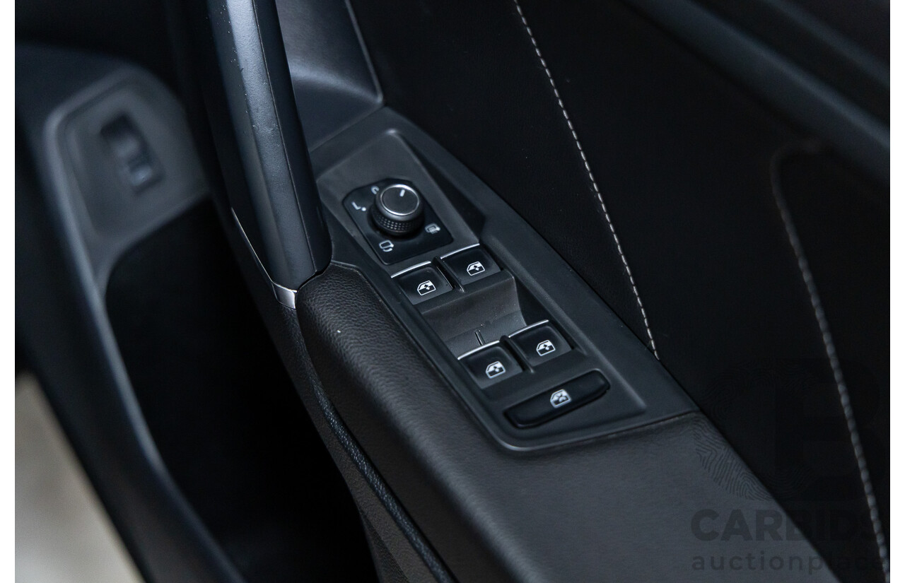 09/2018 Volkswagen Tiguan R-Line ALLSPACE 162 TSI HIGHLINE (AWD) 5NA MY18 4D Wagon Deep Black Pearl Turbo 2.0L - 7 Seater