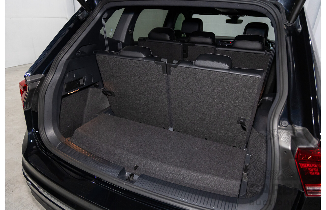 09/2018 Volkswagen Tiguan R-Line ALLSPACE 162 TSI HIGHLINE (AWD) 5NA MY18 4D Wagon Deep Black Pearl Turbo 2.0L - 7 Seater