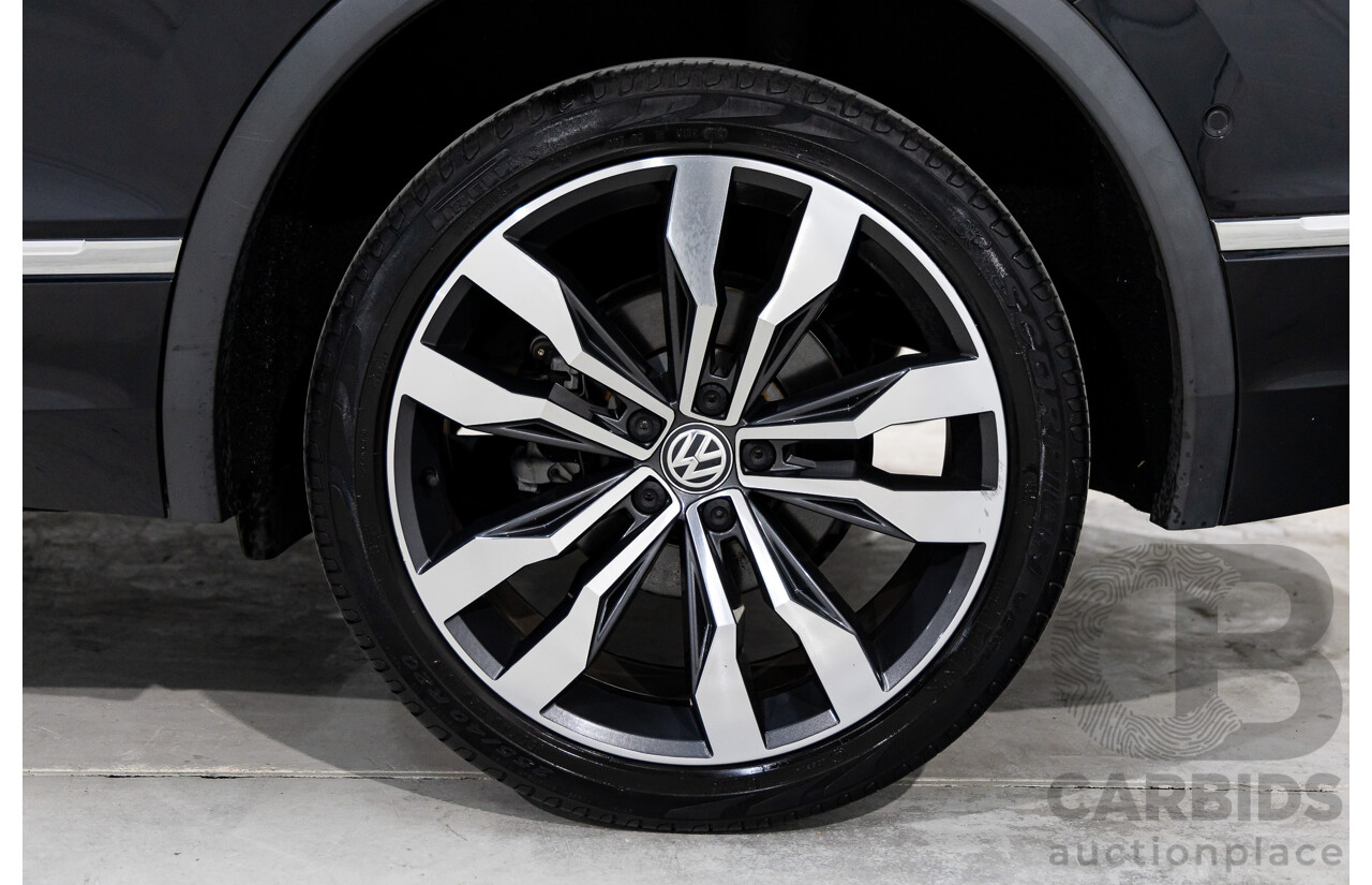 09/2018 Volkswagen Tiguan R-Line ALLSPACE 162 TSI HIGHLINE (AWD) 5NA MY18 4D Wagon Deep Black Pearl Turbo 2.0L - 7 Seater