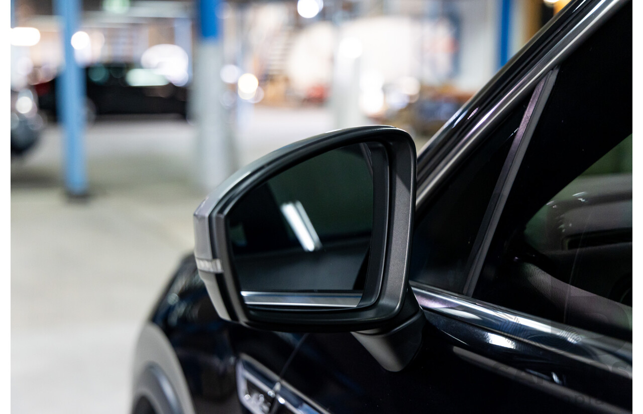 09/2018 Volkswagen Tiguan R-Line ALLSPACE 162 TSI HIGHLINE (AWD) 5NA MY18 4D Wagon Deep Black Pearl Turbo 2.0L - 7 Seater