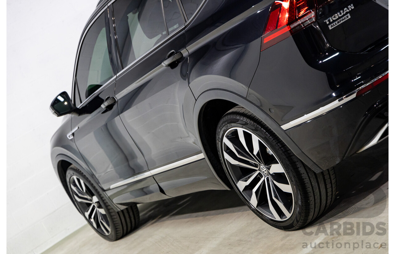 09/2018 Volkswagen Tiguan R-Line ALLSPACE 162 TSI HIGHLINE (AWD) 5NA MY18 4D Wagon Deep Black Pearl Turbo 2.0L - 7 Seater