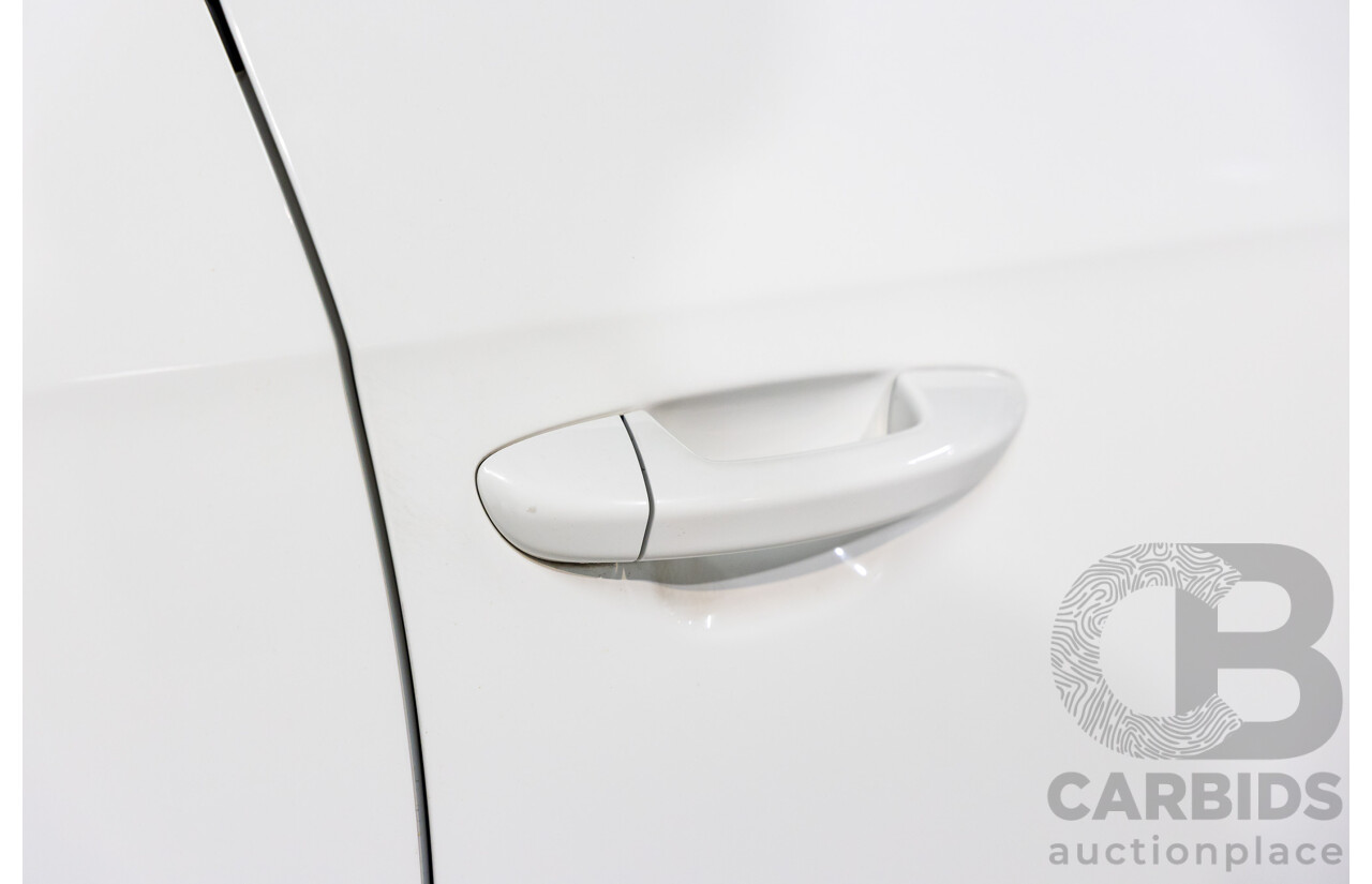 03/2010 Volkswagen Passat 118 TSI 3C MY10.5 4d Sedan Candy White Turbo 1.8L