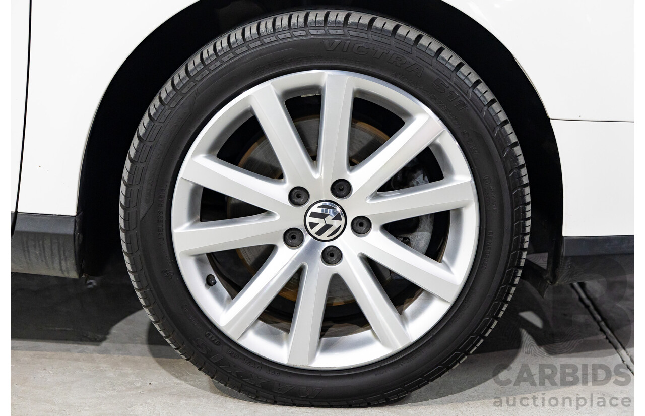 03/2010 Volkswagen Passat 118 TSI 3C MY10.5 4d Sedan Candy White Turbo 1.8L