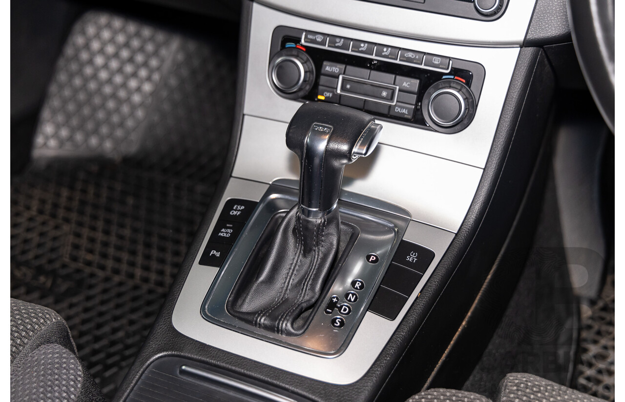 03/2010 Volkswagen Passat 118 TSI 3C MY10.5 4d Sedan Candy White Turbo 1.8L