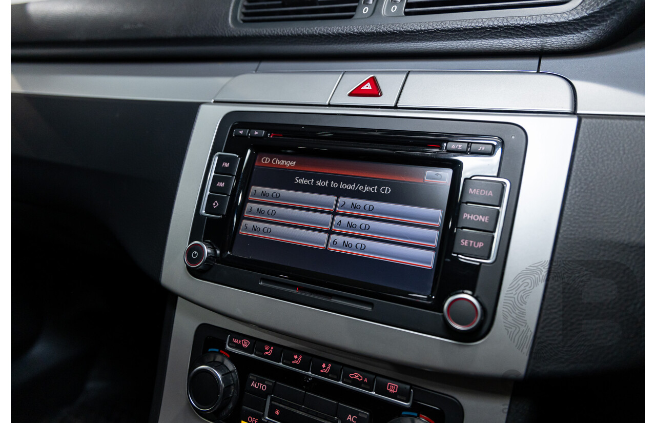 03/2010 Volkswagen Passat 118 TSI 3C MY10.5 4d Sedan Candy White Turbo 1.8L