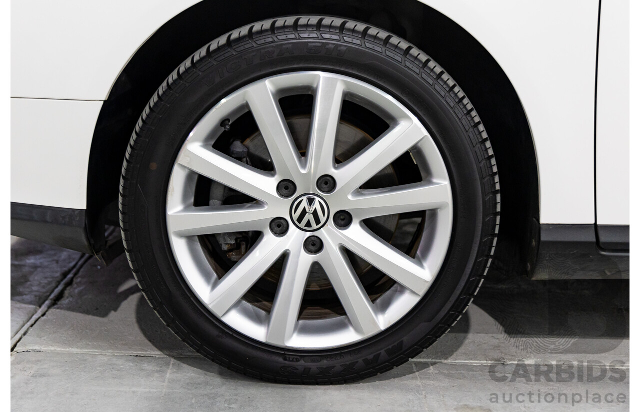 03/2010 Volkswagen Passat 118 TSI 3C MY10.5 4d Sedan Candy White Turbo 1.8L