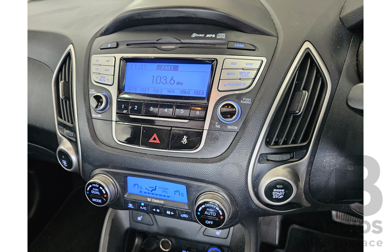 8/2010 Hyundai Ix35 Highlander (awd) LM 4d Wagon Blue 2.0L