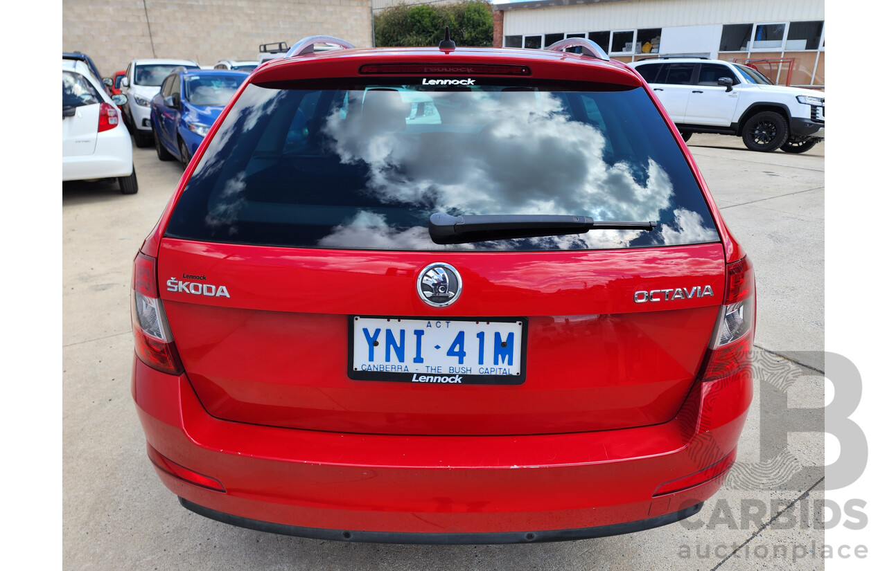 5/2014 Skoda Octavia 110 TDI Elegance NE 4d Wagon Red 2.0L