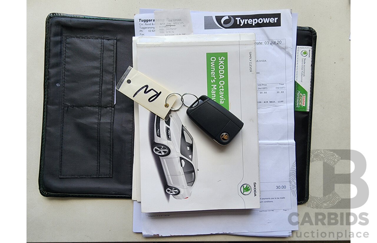 5/2014 Skoda Octavia 110 TDI Elegance NE 4d Wagon Red 2.0L