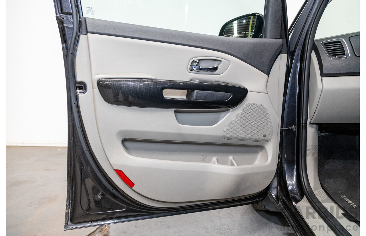 11/2018 Kia Carnival SLi YP MY19 4d Wagon Panthera Metal Metallic Turbo Diesel 2.2L