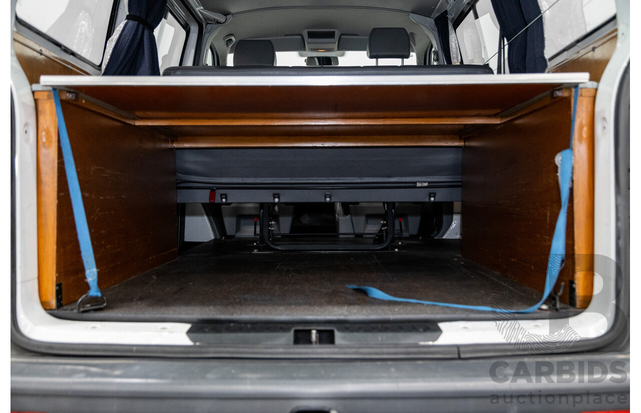 5/2013 Volkswagen Transporter TDI 340 Crewvan SWB T5 MY13 Van White Turbo Diesel 2.0L